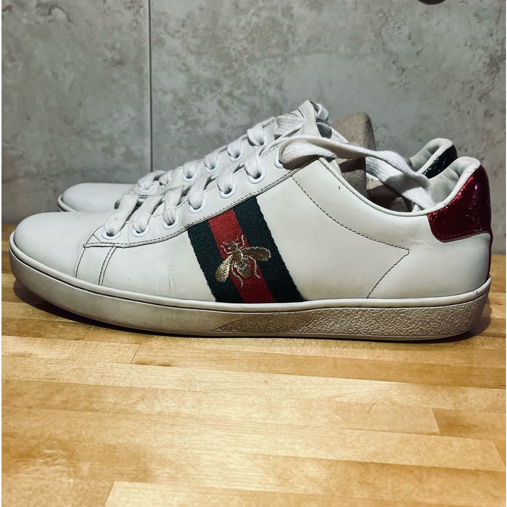 GUCCI ACE SNEAKERS WITH BEE